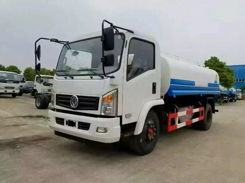 國五灑水車(chē)︱10噸天然氣灑水車(chē)圖片