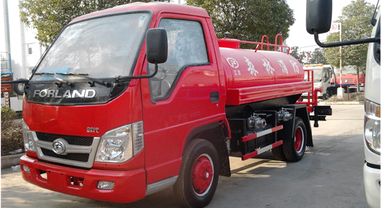 福田灑水車(chē)︱5噸灑水車(chē)圖片