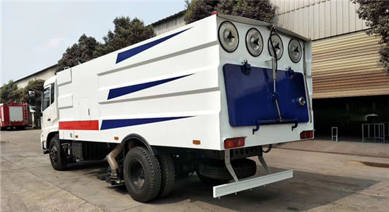東風(fēng)天錦吸塵車(chē)︱10噸吸塵車(chē)圖片