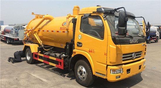東風(fēng)多利卡吸污車(chē)︱5噸吸污車(chē)圖片