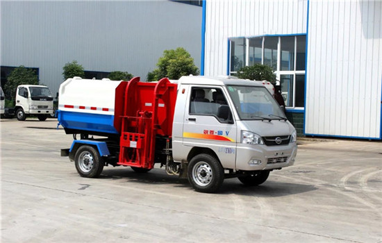 凱馬掛桶式垃圾車(chē)︱2噸掛桶式垃圾車(chē)圖片