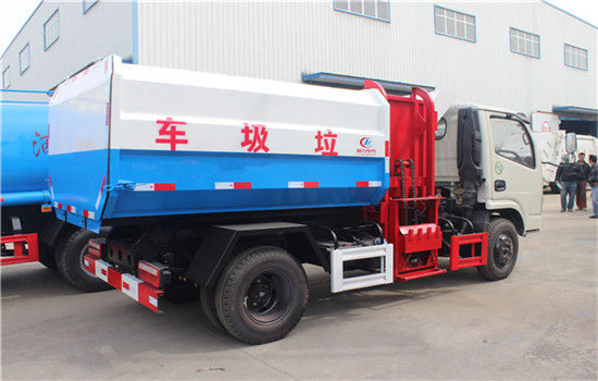 東風(fēng)多利卡掛桶式垃圾車(chē)︱5噸掛桶式垃圾車(chē)圖片