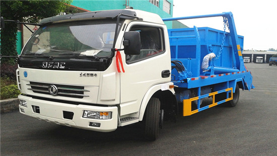 東風(fēng)多利卡擺臂式垃圾車(chē)︱6噸擺臂式垃圾車(chē)圖片