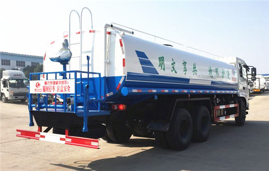 東風(fēng)后雙橋灑水車(chē)︱20方灑水車(chē)圖片