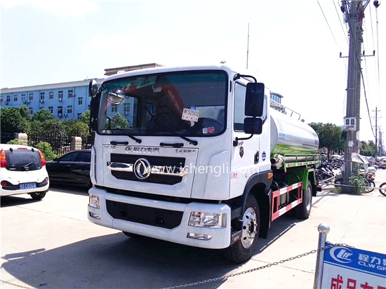 東風(fēng)D9多利卡吸糞車(chē)︱10噸吸糞車(chē)圖片