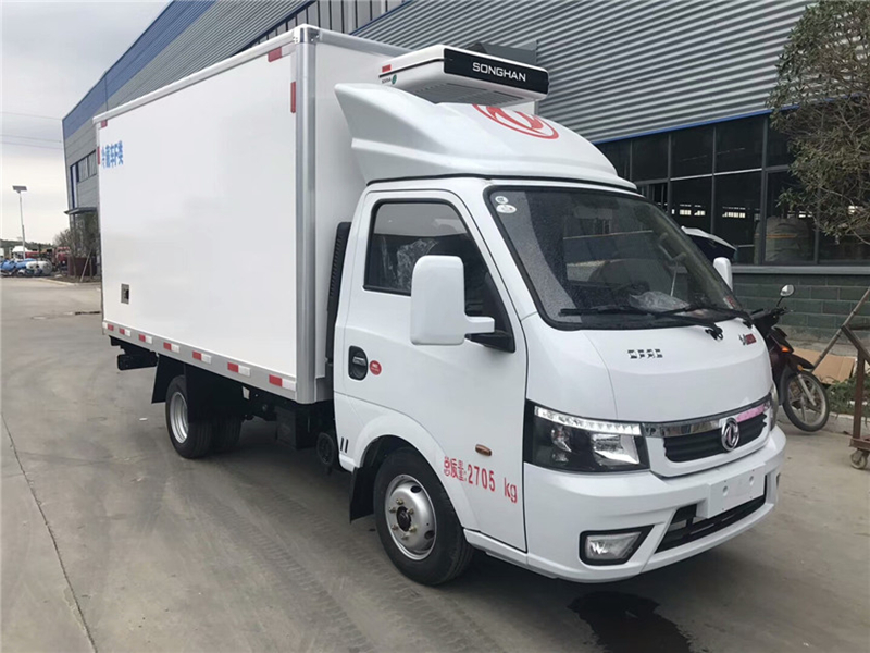 東風(fēng)途逸冷藏車(chē)（廂長(cháng)3.5米）