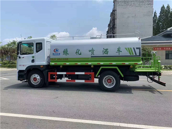 ?東風(fēng)D9多利卡12噸灑水車(chē)，79臺批量首批發(fā)車(chē)安徽！