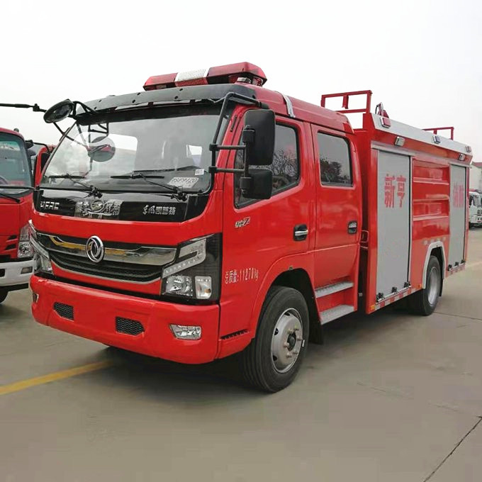 東風(fēng)多利卡5噸水罐消防車(chē)圖片