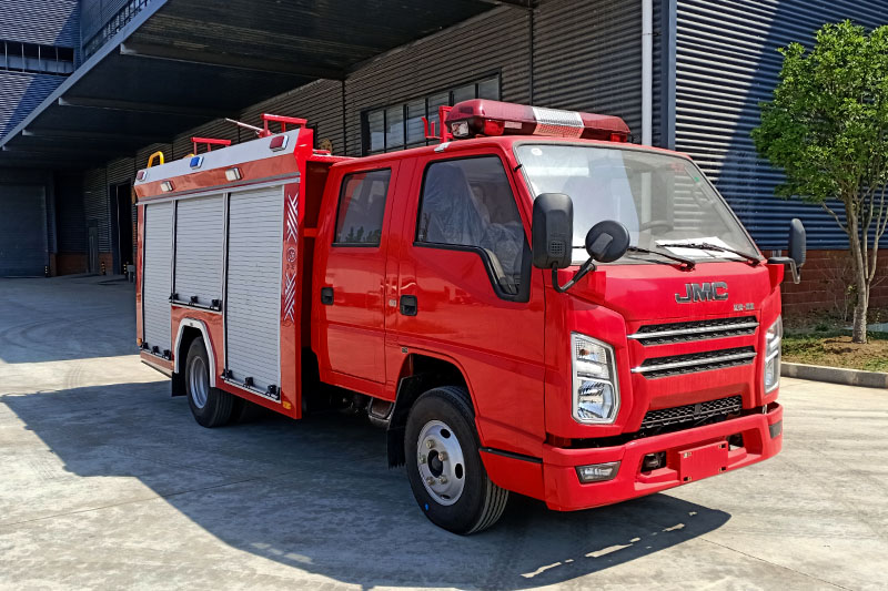 江鈴順達2噸水罐消防車(chē)圖片