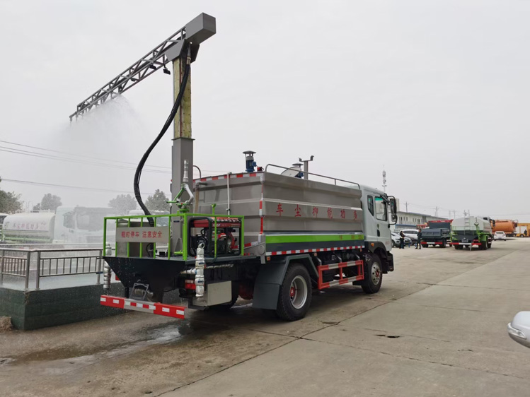 東風(fēng)D9自動(dòng)噴淋鐵路抑塵車(chē)-12噸自動(dòng)感應噴灑_榆林12方抑塵灑水車(chē)_霧化感應噴淋車(chē)_煤炭降塵車(chē)