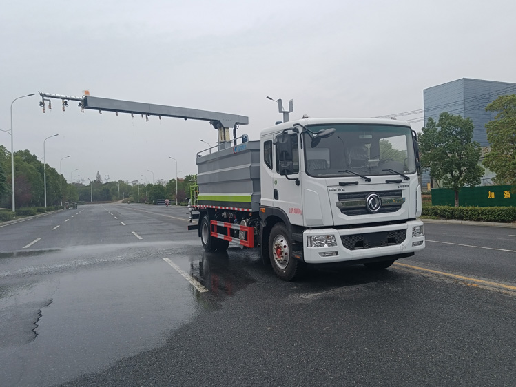 東風(fēng)D9免稅的鐵路抑塵車(chē)--12噸降塵灑水車(chē)_長(cháng)治12立方抑塵車(chē)-抑塵噴霧車(chē)鉤擋停噴功能火車(chē)封層車(chē)