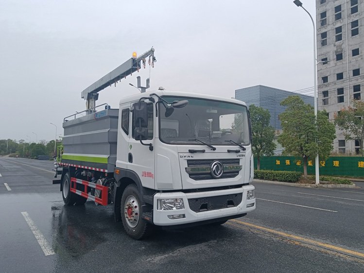 東風(fēng)D9免稅的鐵路抑塵車(chē)--12噸降塵灑水車(chē)_長(cháng)治12立方抑塵車(chē)-抑塵噴霧車(chē)鉤擋停噴功能火車(chē)封層車(chē)