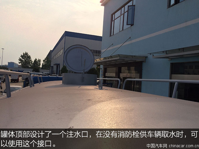 城市綠化好助手 東風(fēng)153綠化噴灑車(chē)評測 上裝篇 專(zhuān)用車(chē)